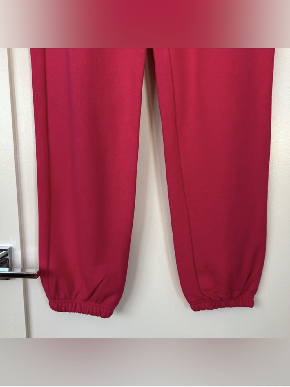 ALO Yoga Girls Fuchsia Drawstring Sweatpants - Picture 5 of 7